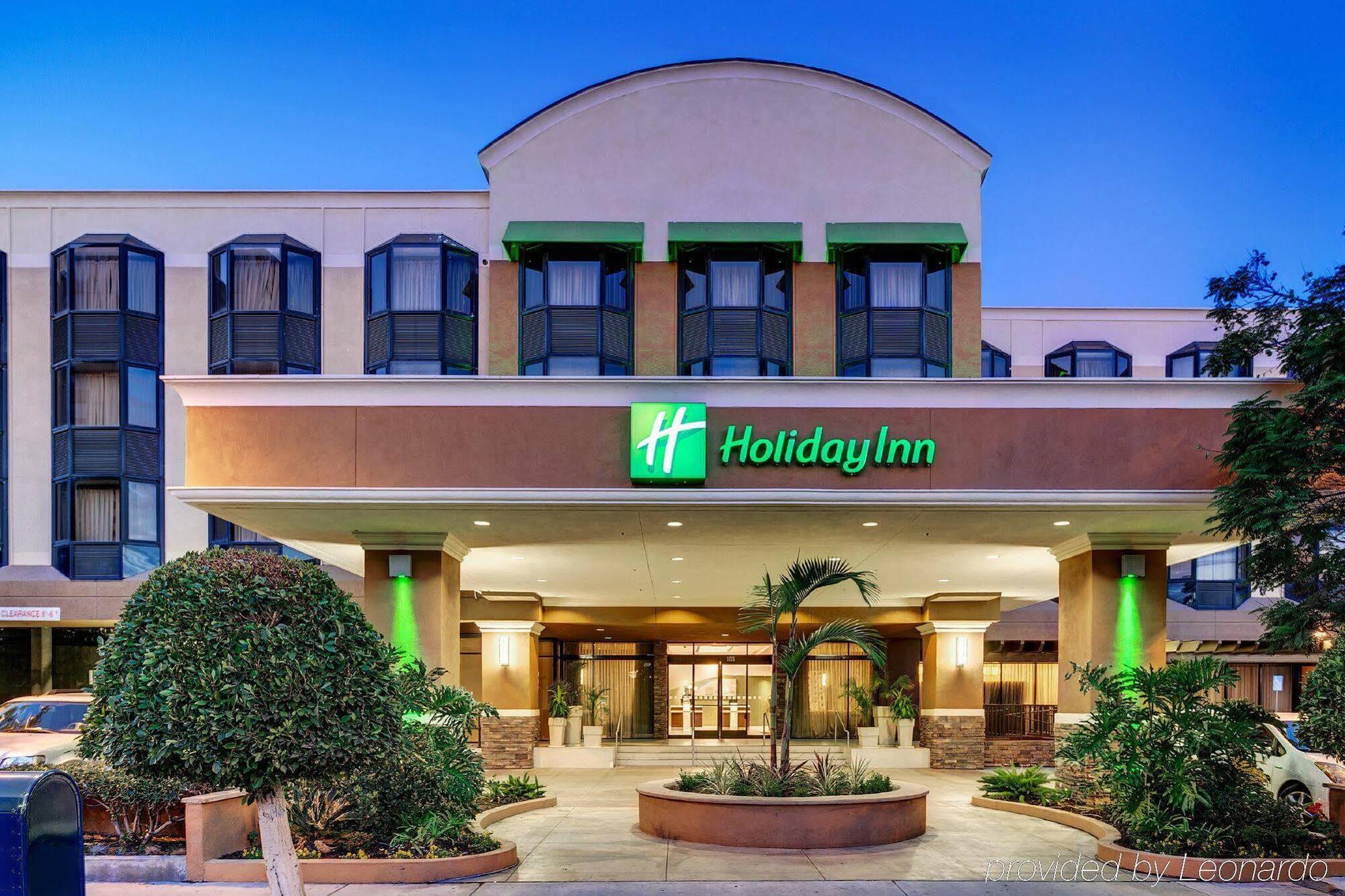 Holiday Inn Long Beach-Downtown Area Exterior foto